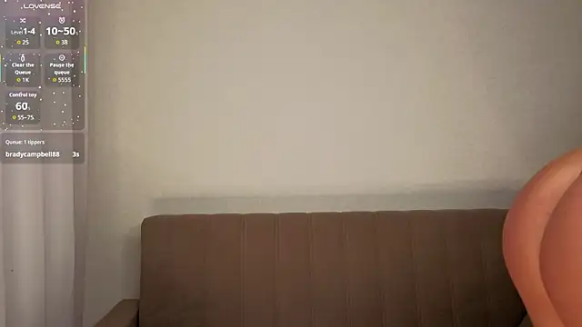 Violet Johnsonn online show from 03-29-26, 05:20