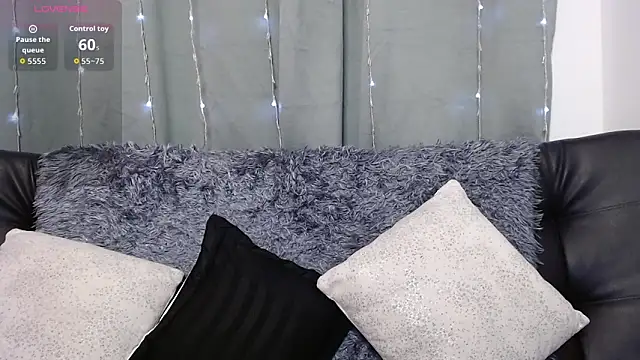 Snapshot of ESTEFANIA_344 chatting on 02-13-26, 07:03 ESTEFANIA 344 online show from 02-13-26, 07:03