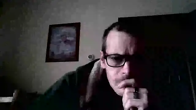 Snapshot of paulus52 chatting on 11-03-25, 02:42 paulus52 online show from 11-03-25, 02:42