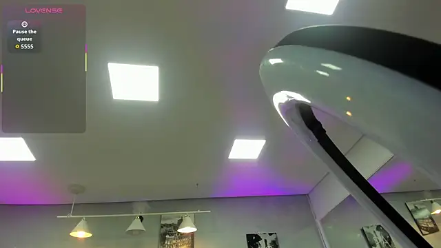 kendra london online show from 04-08-26, 11:33