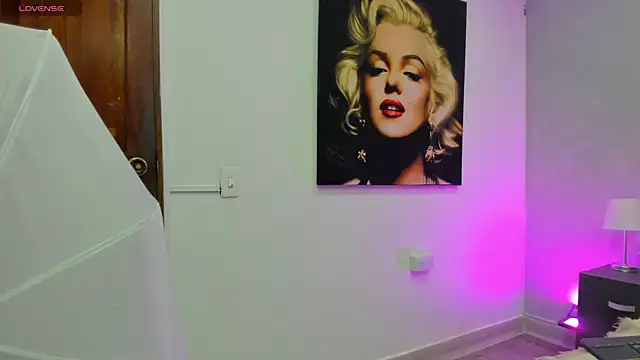 kendra london online show from 11-26-25, 11:10