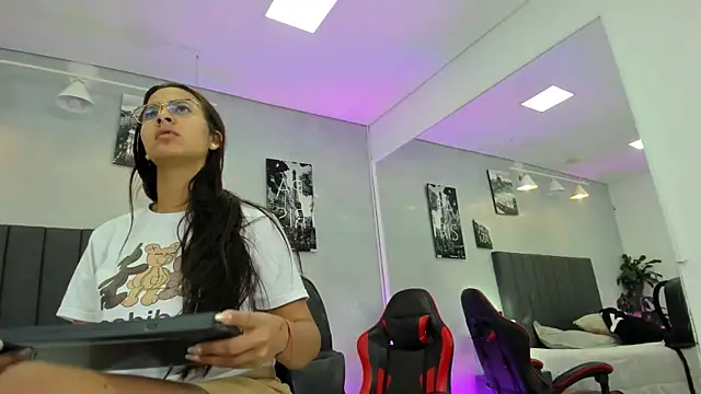 kendra london online show from 03-02-26, 11:50