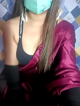 Snapshot of Sexy_leone chatting on 11-08-25, 04:32 Sexy leone online show from 11-08-25, 04:32