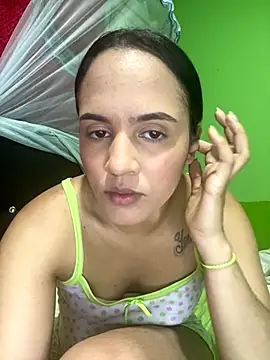 Ivy 08 online show from 12-22-25, 01:28