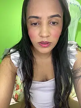 Ivy 08 online show from 02-15-26, 12:44