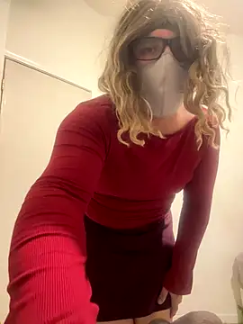 Snapshot of kittymia471 chatting on 11-02-25, 12:48 kittymia471 online show from 11-02-25, 12:48