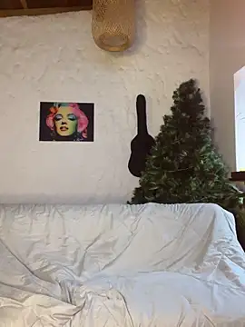 Megganfoxxi online show from 11-13-25, 12:36