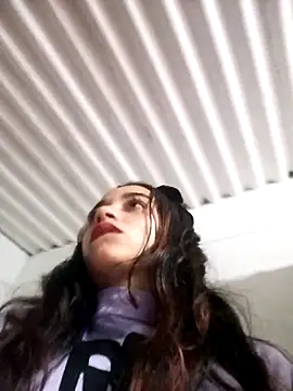 Skarlteth taylor online show from 11-09-25, 08:29