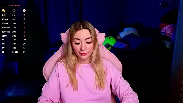 Rosie Mac online show from 03-06-26, 01:11