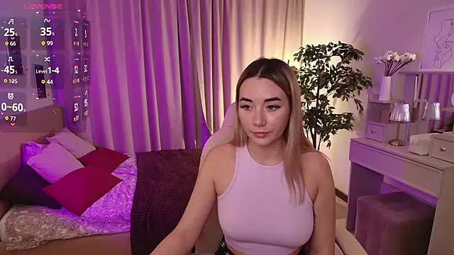 Rosie Mac online show from 12-01-25, 07:42