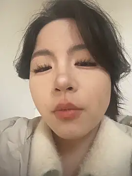 Sinicoco online show from 03-13-26, 05:23