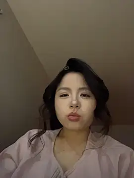 Snapshot of Sinicoco chatting on 02-07-26, 06:43 Sinicoco online show from 02-07-26, 06:43