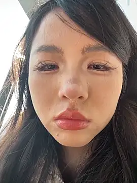 Snapshot of Sinicoco chatting on 02-08-26, 02:53 Sinicoco online show from 02-08-26, 02:53