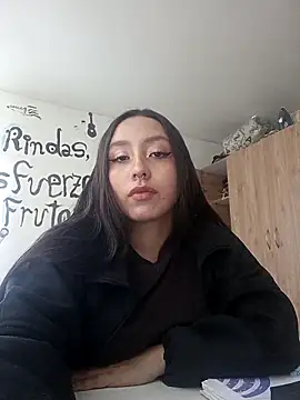 naughtygoddesss  online show from 11-28-25, 04:29