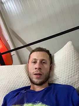 Gaypride online show from 11-23-25, 06:34