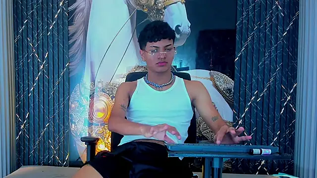 Snapshot of Yilmer_hot chatting on 11-02-25, 07:02 Yilmer hot online show from 11-02-25, 07:02