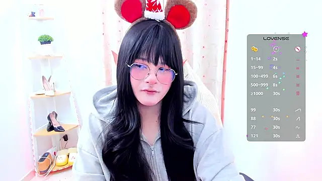 Omorimori online show from 11-30-25, 02:51