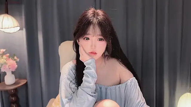 Yaiyigirl online show from 03-28-26, 03:35