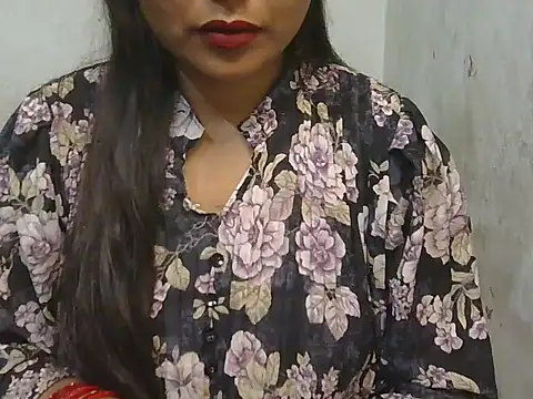 Snapshot of Sneha_lovely01 chatting on 02-15-26, 03:44 Sneha lovely01 online show from 02-15-26, 03:44