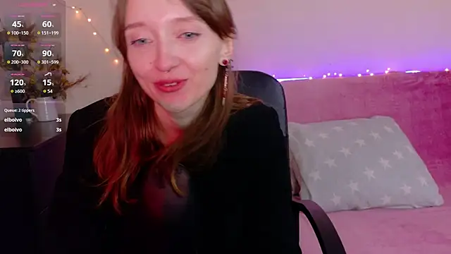 TinyMuse  online show from 11-18-25, 06:22