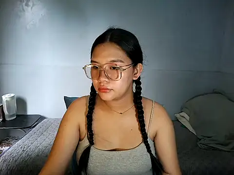 hotsexyreb online show from 02-12-26, 04:12