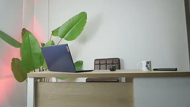 nylonisabella online show from 03-07-26, 09:20