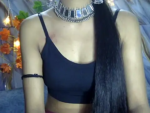 indian cutepair online show from 11-24-25, 05:02