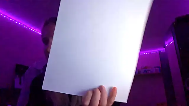 KarinRobertson online show from 11-24-25, 07:36