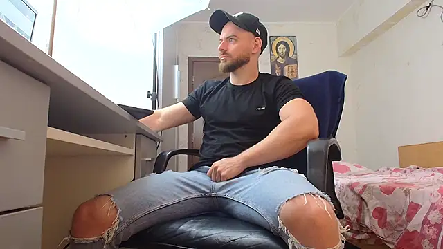 Ryanstone  online show from 06-03-26, 04:24