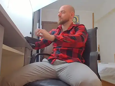 Ryanstone  online show from 03-14-26, 05:35