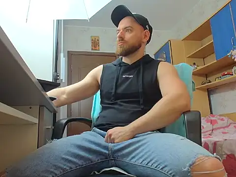 Ryanstone  online show from 02-16-26, 04:44