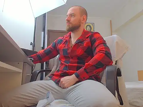 Ryanstone  online show from 03-25-26, 06:13