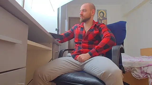 Ryanstone  online show from 05-16-26, 04:00