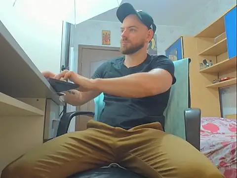 Ryanstone  online show from 01-10-26, 05:36