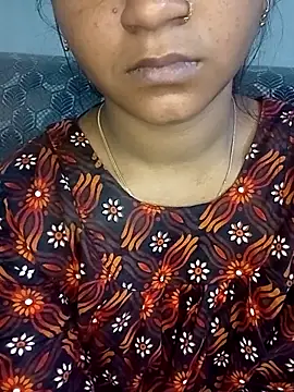 Snapshot of Neha533 chatting on 02-28-26, 11:26 Neha533 online show from 02-28-26, 11:26