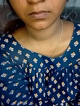 Snapshot of Neha533 chatting on 02-26-26, 06:30 Neha533 online show from 02-26-26, 06:30