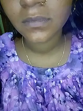 Snapshot of Neha533 chatting on 07-11-26, 07:58 Neha533 online show from 07-11-26, 07:58