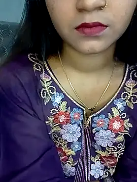 Snapshot of Neha533 chatting on 02-04-26, 10:38 Neha533 online show from 02-04-26, 10:38