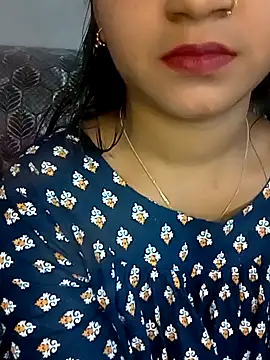 Snapshot of Neha533 chatting on 01-31-26, 09:35 Neha533 online show from 01-31-26, 09:35