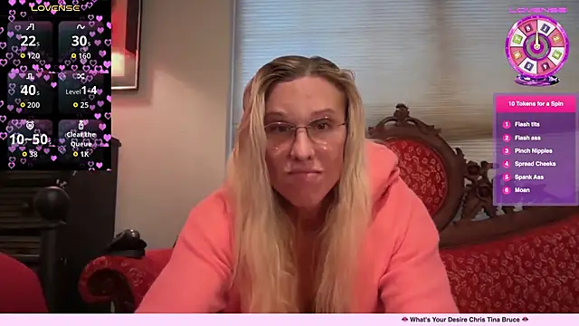 ChrisTinaBruce online show from 11-29-25, 04:51