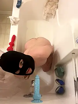 Femboy ellie online show from 11-24-25, 09:37