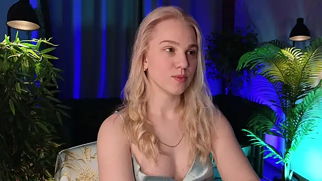 Snapshot of jeancolexx chatting on 11-03-25, 07:02 jeancolexx online show from 11-03-25, 07:02