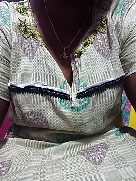 hyd couple7878 online show from 01-11-26, 06:15