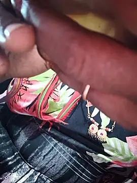 hyd couple7878 online show from 11-15-25, 10:19