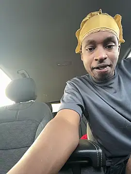 Snapshot of your_pervy_son chatting on 02-25-26, 02:06 your pervy son online show from 02-25-26, 02:06