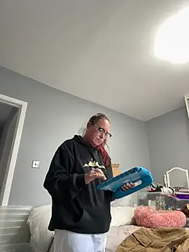 Angel-LinaX online show from 02-13-26, 03:23