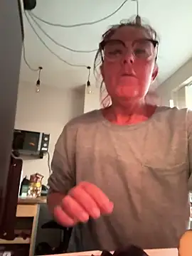 Angel-LinaX online show from 02-20-26, 05:04