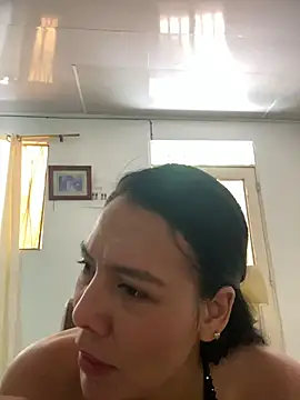 Snapshot of salome_xxx15 chatting on 02-27-26, 05:24 salome xxx15 online show from 02-27-26, 05:24