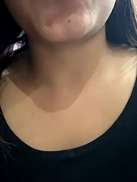 Angel-pune001 online show from 11-05-25, 04:21