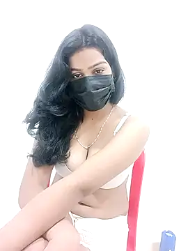 Snapshot of Aarti909090 chatting on 12-14-25, 01:28 Aarti909090 online show from 12-14-25, 01:28